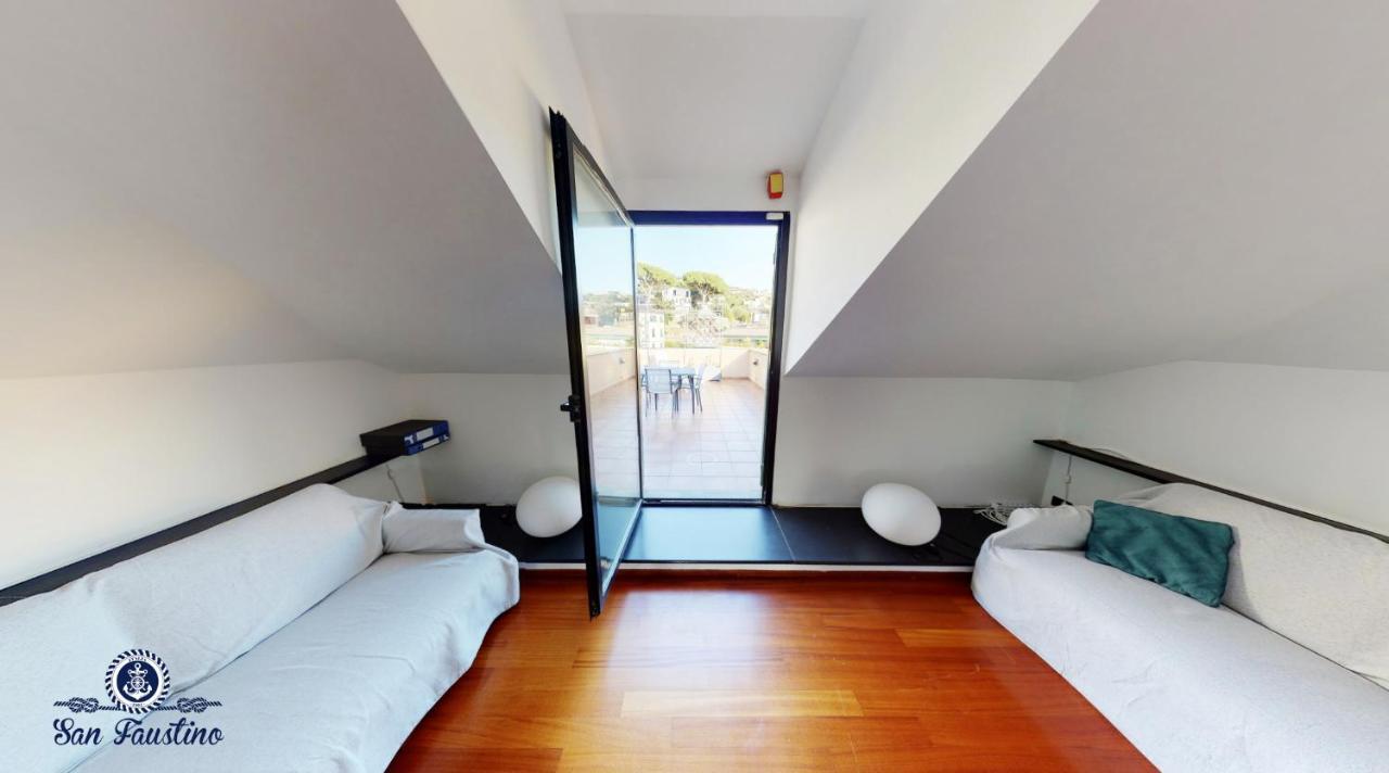 Welcome Riviera - Attico San Faustino 165 Mq Piu 110 Mq Di Terrazza- In Villa 700 ,Vista Mare Strepitosa-100 M Dalla Spiaggia-Parking Esclusivo Rapallo Buitenkant foto