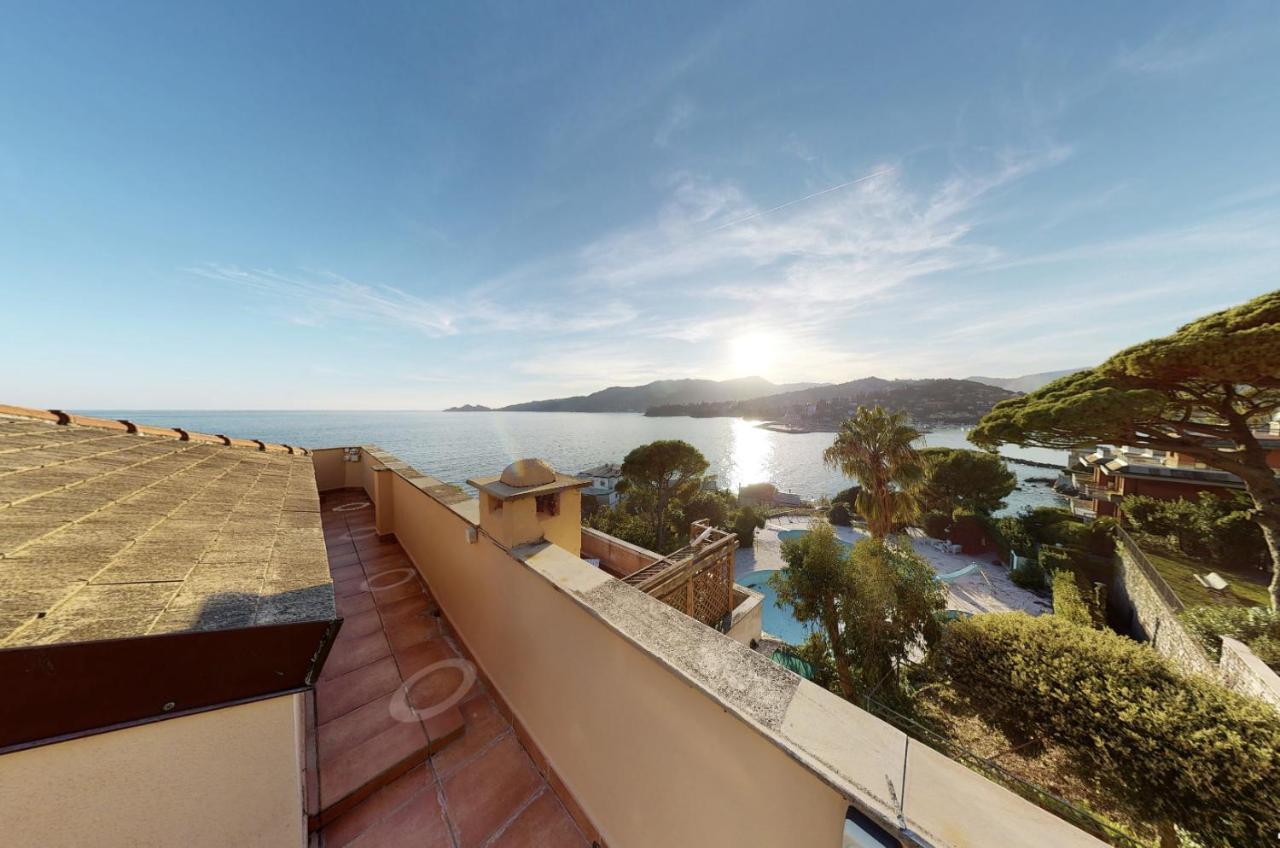 Welcome Riviera - Attico San Faustino 165 Mq Piu 110 Mq Di Terrazza- In Villa 700 ,Vista Mare Strepitosa-100 M Dalla Spiaggia-Parking Esclusivo Rapallo Buitenkant foto