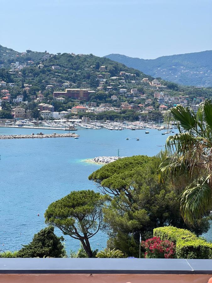 Welcome Riviera - Attico San Faustino 165 Mq Piu 110 Mq Di Terrazza- In Villa 700 ,Vista Mare Strepitosa-100 M Dalla Spiaggia-Parking Esclusivo Rapallo Buitenkant foto