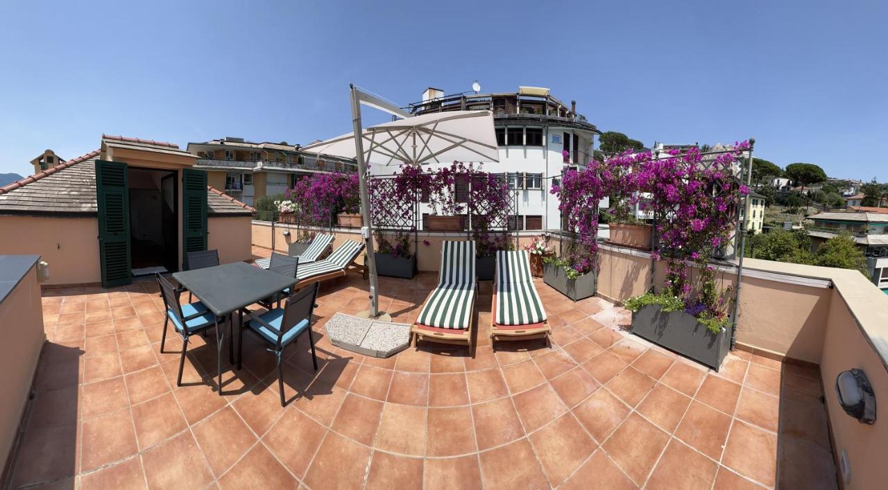 Welcome Riviera - Attico San Faustino 165 Mq Piu 110 Mq Di Terrazza- In Villa 700 ,Vista Mare Strepitosa-100 M Dalla Spiaggia-Parking Esclusivo Rapallo Buitenkant foto