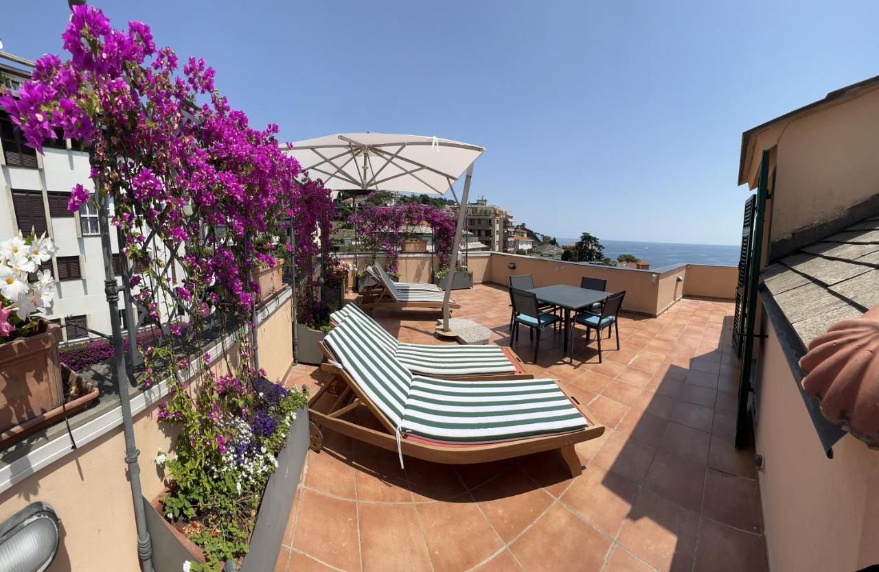 Welcome Riviera - Attico San Faustino 165 Mq Piu 110 Mq Di Terrazza- In Villa 700 ,Vista Mare Strepitosa-100 M Dalla Spiaggia-Parking Esclusivo Rapallo Buitenkant foto
