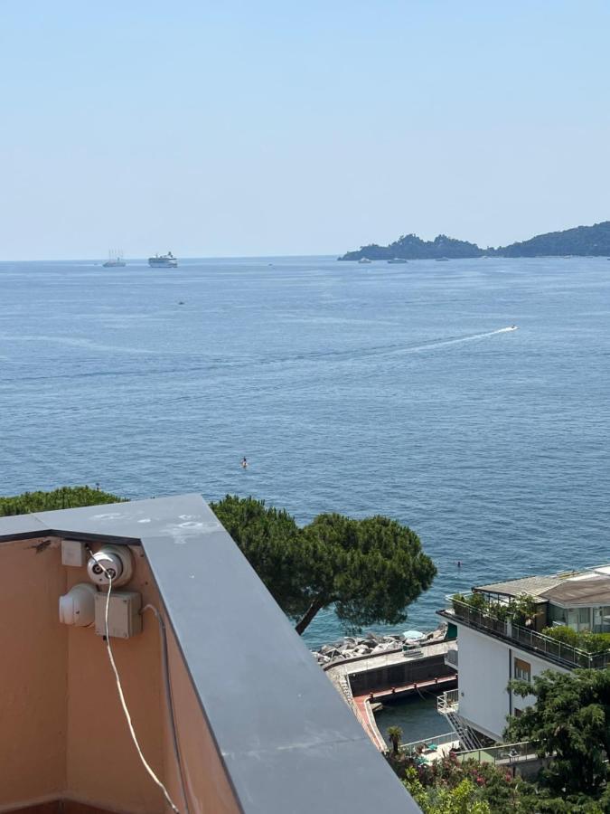 Welcome Riviera - Attico San Faustino 165 Mq Piu 110 Mq Di Terrazza- In Villa 700 ,Vista Mare Strepitosa-100 M Dalla Spiaggia-Parking Esclusivo Rapallo Buitenkant foto